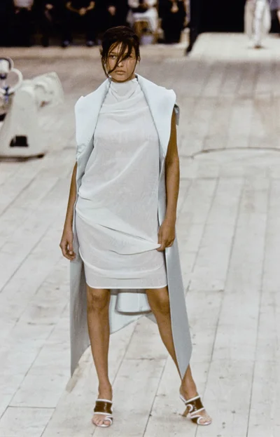 Look 28